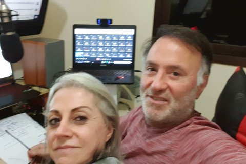 Produção de material para a rádio e tv SE Connection.
